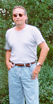 tedR.jpg (33300 bytes)